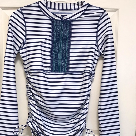 Cabana Life Embroidered Ruched Rash Guard - Picture 10 of 16